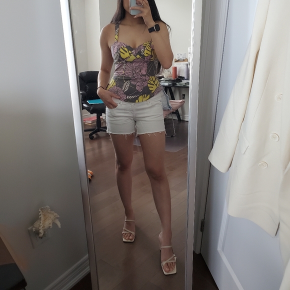 EUC Hollister Floral Bustier Tank. - Picture 5 of 5